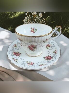 Queen's Rosina England Pink Rose Bouquets Scrolls Cup & Saucer